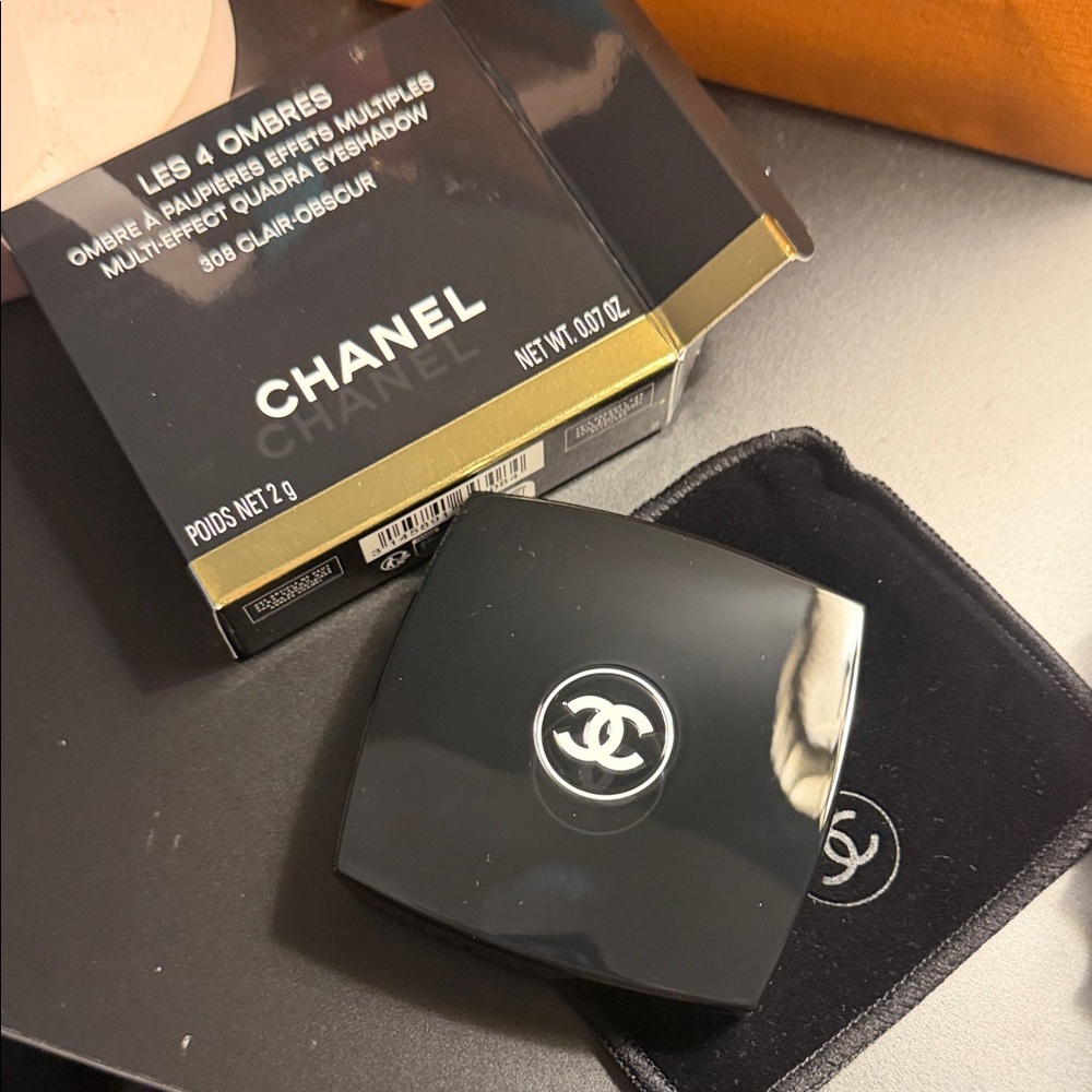 CHANEL Black Les 4 Ombres Eyeshadow Palette